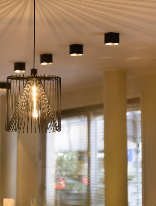 Spanplafond met ingewerkte verlichting