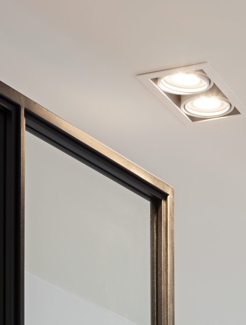 Ingewerkte verlichting in Prime spanplafond